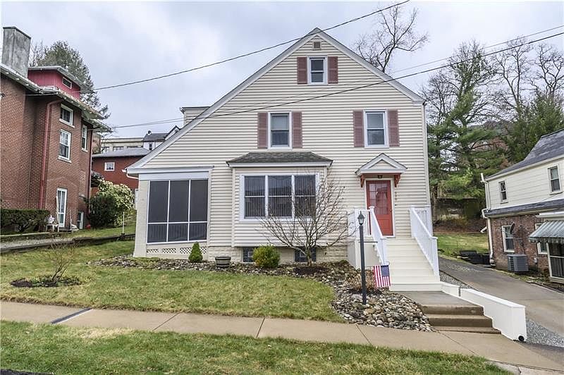 1st image of 330 Walnut Ave