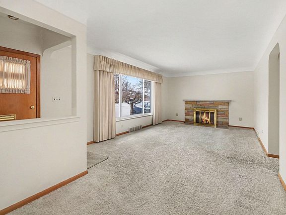4th image of 20835 Ardmore Park Dr