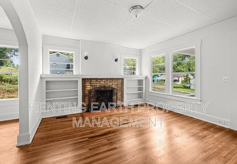 5316 Court I — Photo 4