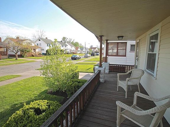 2nd image of 6206 Velma Ave