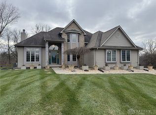 1650 Cranbrook Dr, New Carlisle, OH 45344