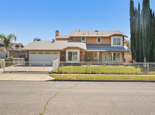 15861 Elaine Dr, Fontana, CA 92336