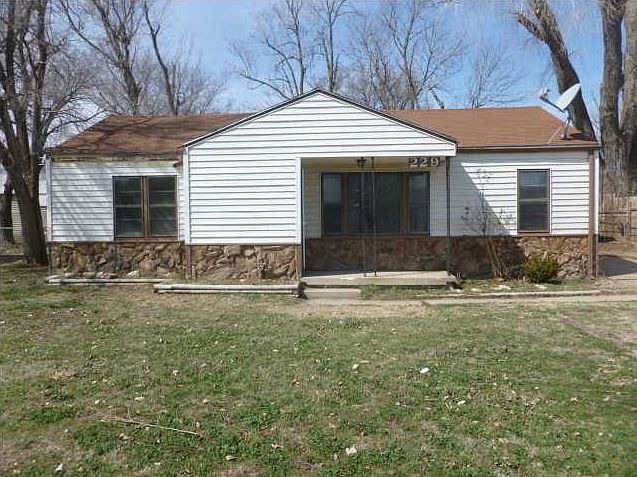 1st image of 229 S Turkle Ave