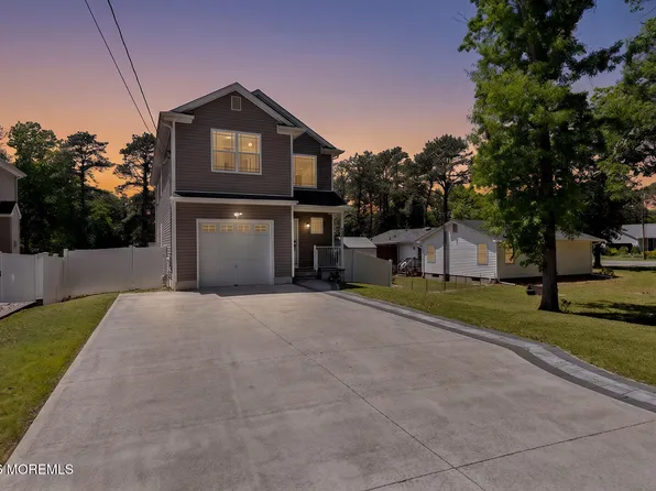 406 Nixon Avenue, Bayville, NJ 08721