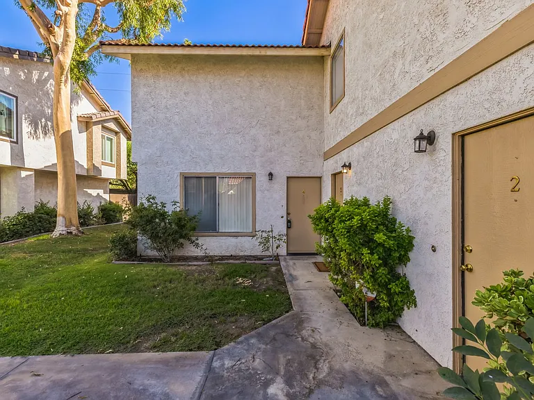 74624 Driftwood Drive — Photo 9