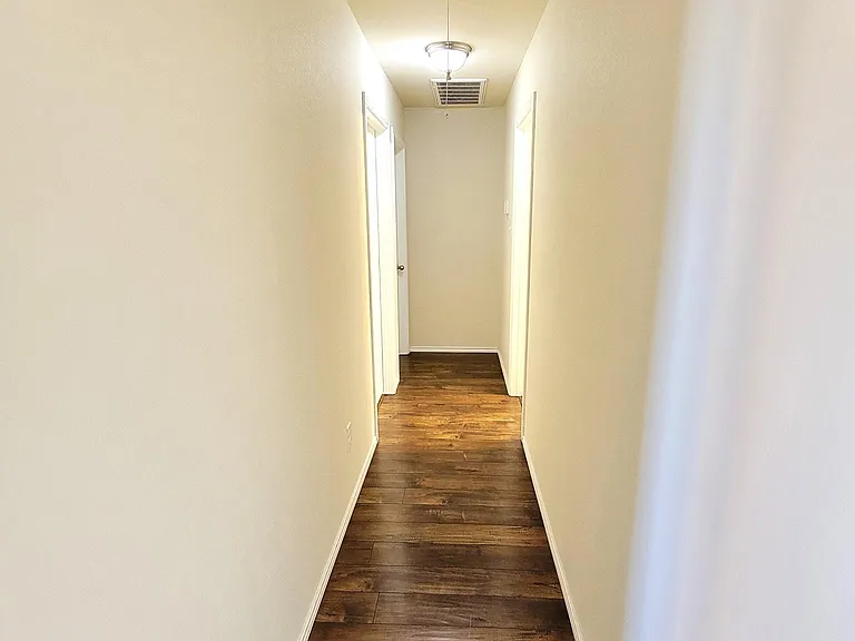 4805 Mohawk Dr — Photo 18