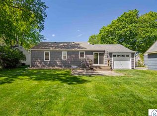 123 Thayer Ave, Mankato, MN 56001