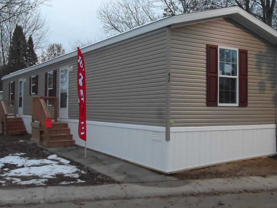 1st image of 45 W Manor St
