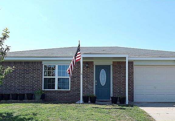 2nd image of 2505 Boyd Ave