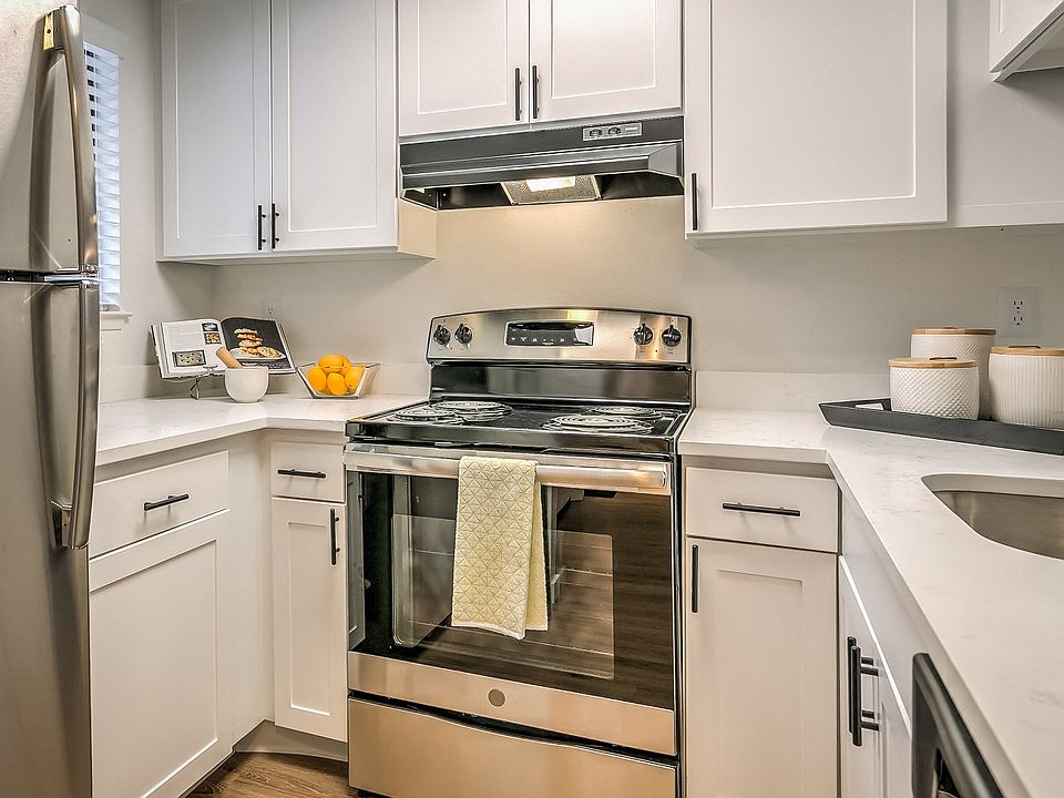 1st image of 1671 S Riverstone Ln #2-106