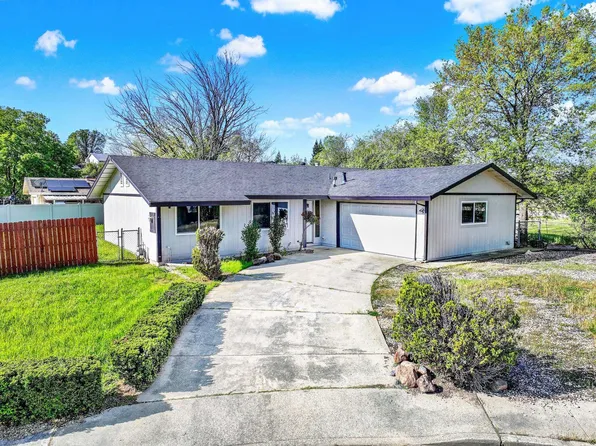 1470 Franzel Cir, Red Bluff, CA 96080