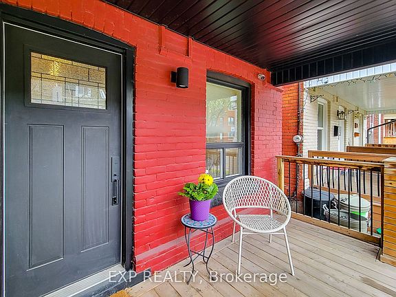 3rd image of 90 Gibson Ave