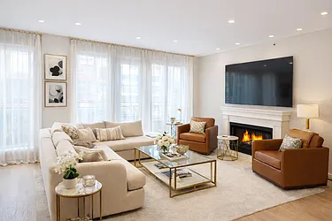 350 West 44th Street, #PH3