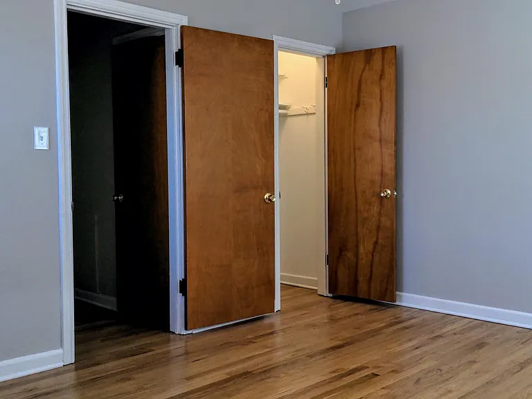 Bedroom. Image 1.
