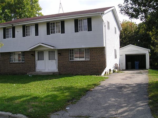 1045-1047 Perry Street, Watertown, WI exterior 003