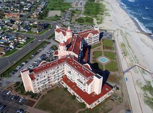 2 Richmond Rd, Lido Beach, NY 11561