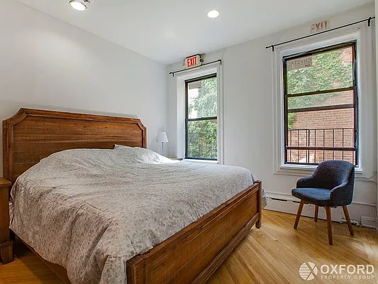 Rented by Oxford Property Group | media 25