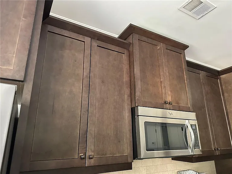 7490 Flintlock Way — Photo 9