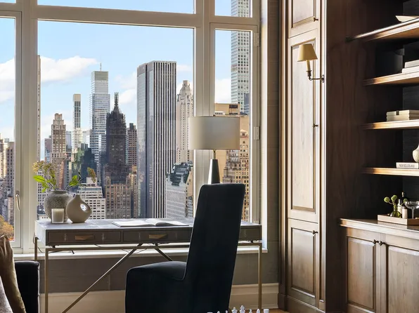 15 Central Park West image 9 of 29