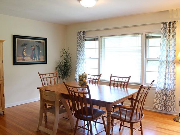 5th image of 135 Heckeler Dr