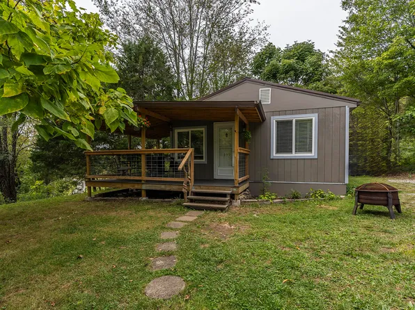 109 Tower Ln, Winchester, KY 40391