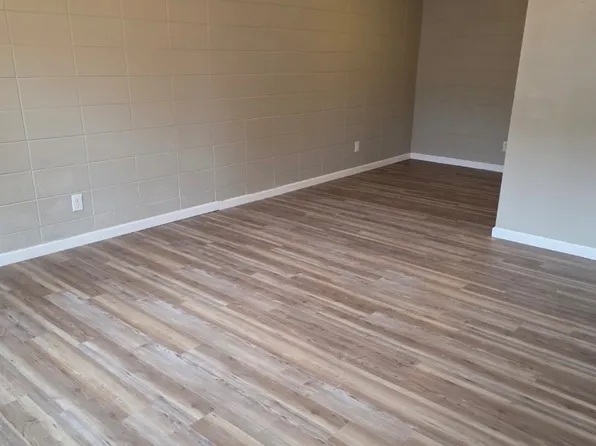 3322 S Westwood Blvd APT 1, Poplar Bluff, MO 63901