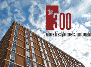 300 W 6th St APT 301, Chattanooga, TN 37402