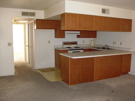 3rd image of 455 N Tegner St Unit 21
