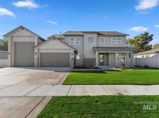 10511 W Mizzle Dr, Star, ID 83669