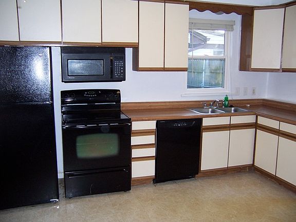 5th image of 1198 E Kalama Ave
