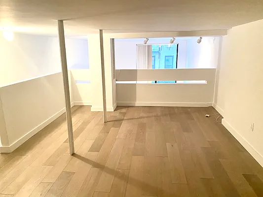 Rented by Yoreevo, LLC | media 18