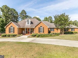 712 Flanders Ln, Dublin, GA 31021