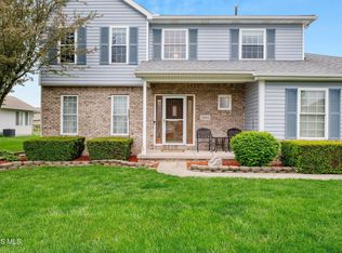 5882 Cherokee Ave, Walbridge, OH 43465