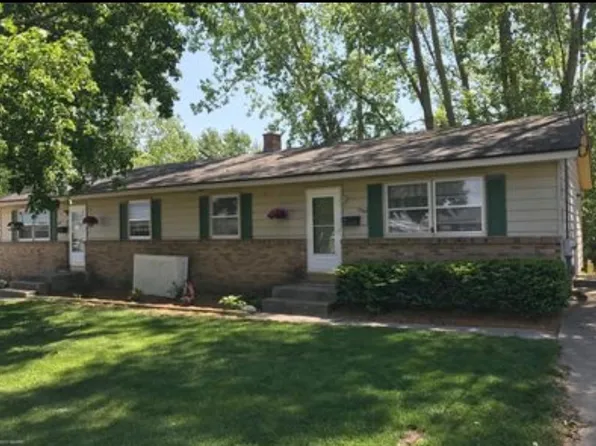 2182 Burton St SW, Wyoming, MI 49519