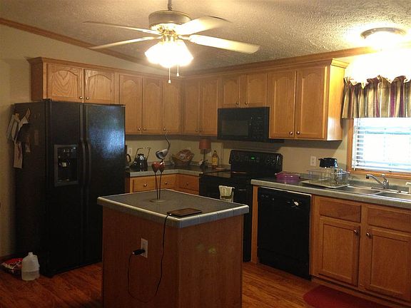5th image of 125 Water Hills Lane
