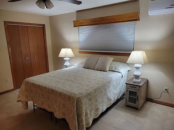 3rd image of 811 Warm Springs Blvd