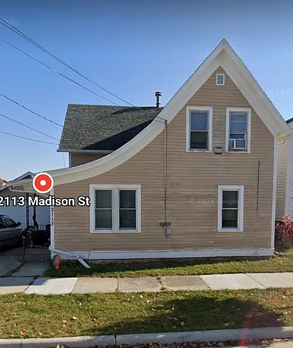 2113 Madison St #A Photo 1