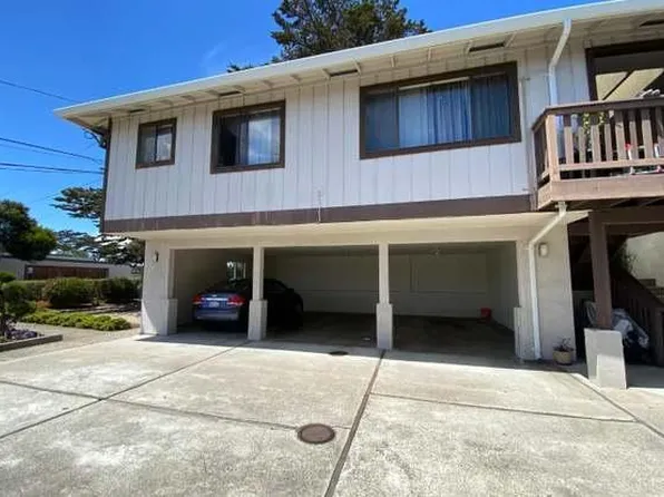 215 Hillcrest Ave #1, Marina, CA 93933