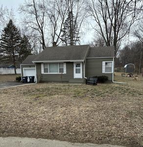 5610 Ridge Rd, Stevensville, MI, 49127