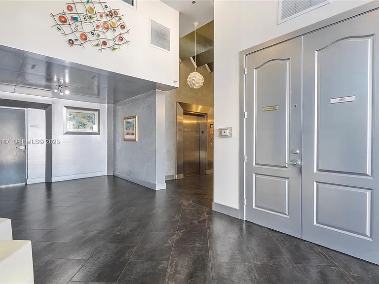 3250 Grand Ave #507 — Photo 20