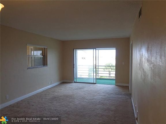 5th image of 4200 Crystal Lake Dr APT 306