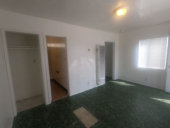 4th image of 160 W San Ysidro Blvd APT 4
