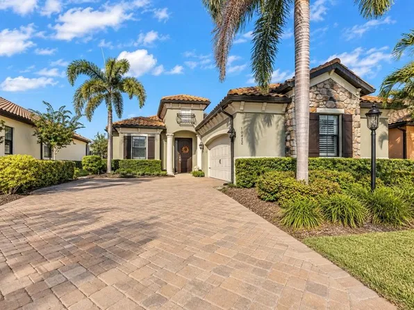 16422 HILLSIDE CIRCLE, BRADENTON, FL 34202