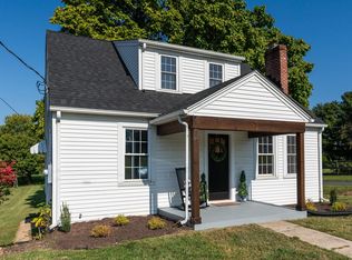 65 Troxell Ln, Staunton, VA 24401