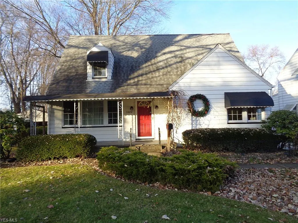 1408 Norwood St NW photo 1