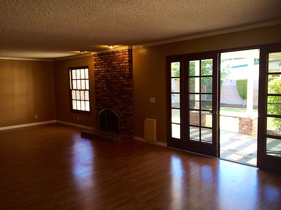 3rd image of 20813 Hawaiian Ave