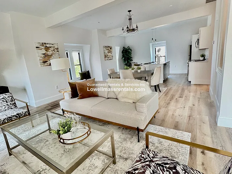353 Pawtucket St #301 — Photo 7
