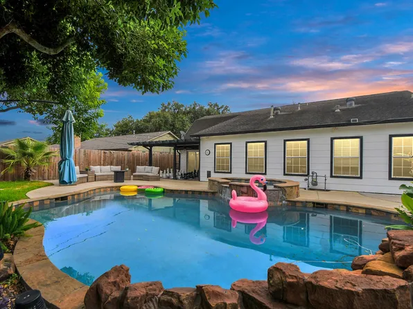 (undisclosed Address), Houston, TX 77063