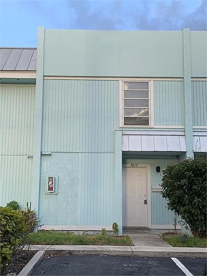 2nd image of 3610 NE 21st Ave #1