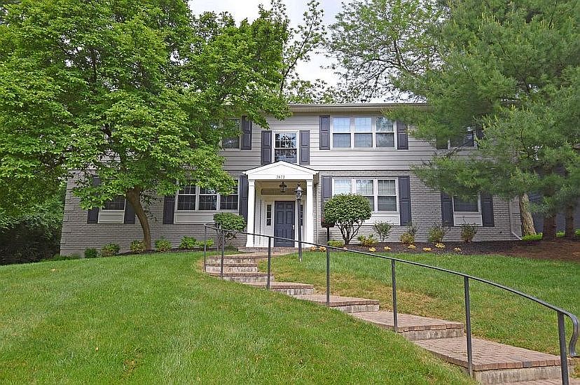 1st image of 3673 Beecham Ln #3673